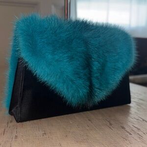 SIGNED Moo Roo Charleston Black and teal fur clutch